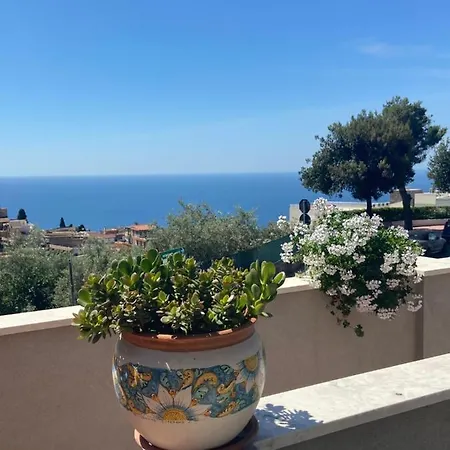 Villa Centaurea Apartment With Private Parking Taormina Exterior photo