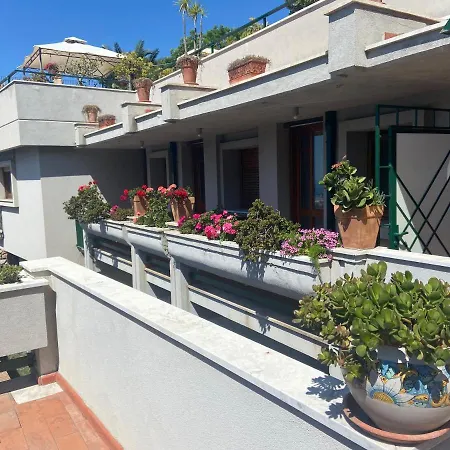 Villa Centaurea Apartment With Private Parking Taormina Exterior photo