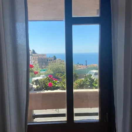 Villa Centaurea Apartment With Private Parking Taormina Exterior photo